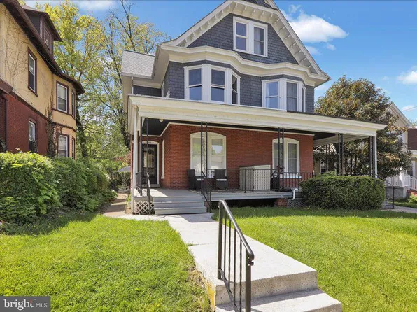 207 S 2nd St, Mount Gretna, PA 17042