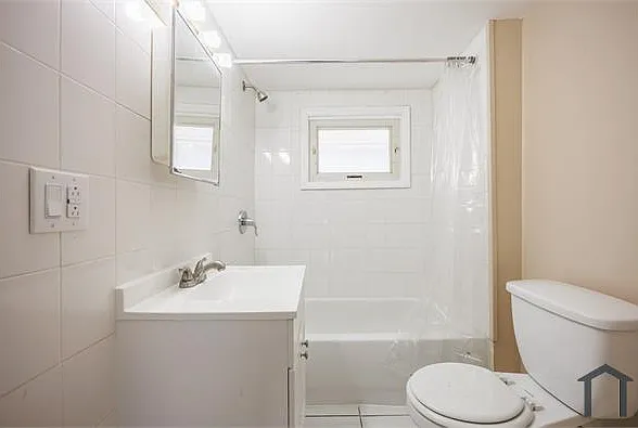 3 bed, 2000 sqft, $1,895 — Photo 3