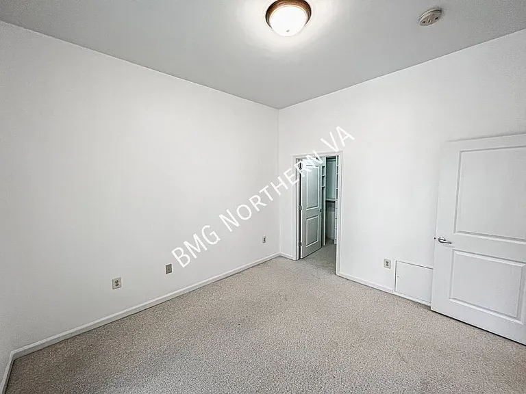 309 Holland Ln #105 — Photo 11