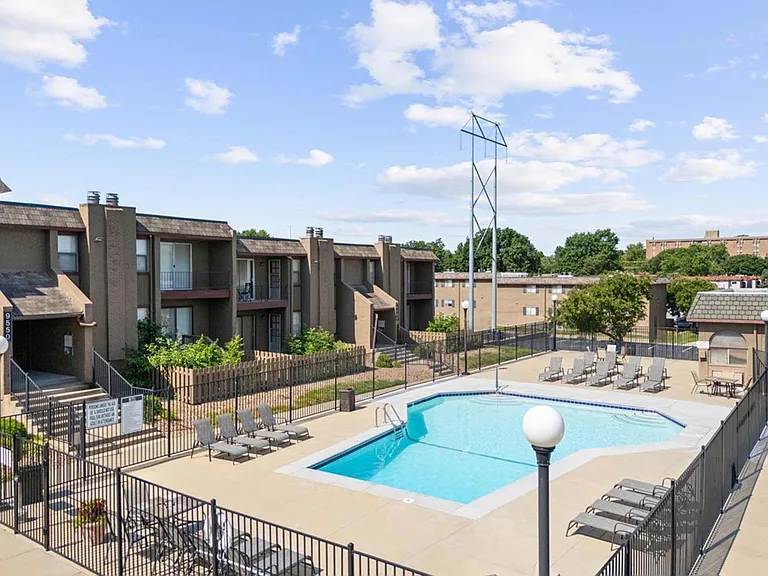 Fiesta Square Apartments and Townhomes — Photo 8