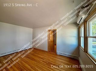 1912 S Spring Ave APT C, Sioux Falls, SD 57105