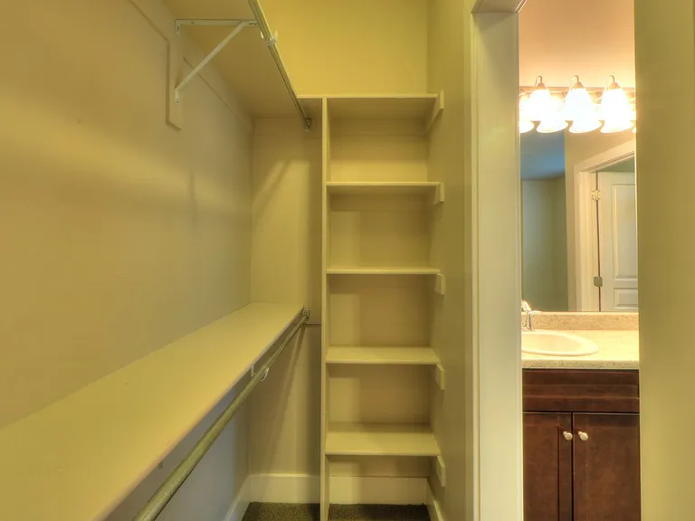 120 W 3430 N — Photo 11