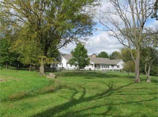 26 Back Brook Rd, Ringoes, NJ 08551