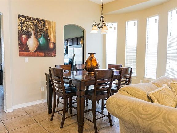 4th image of 3133 Sunny Prairie Dr