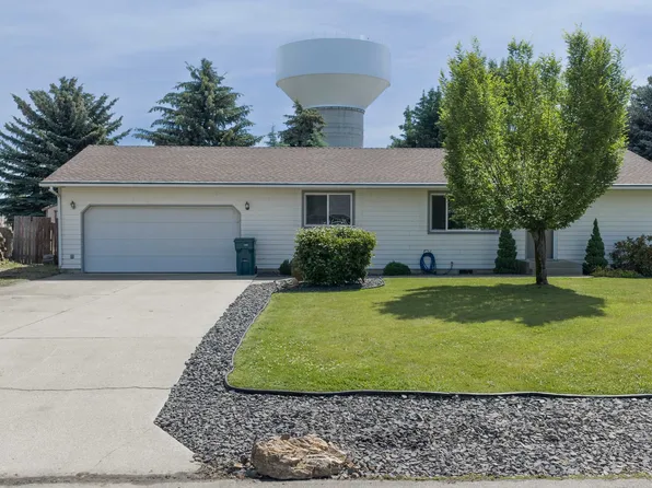 10892 N Krest St, Hayden Lake, ID 83835