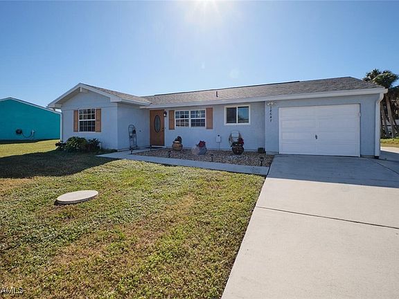 2nd image of 18647 Kerrville Cir