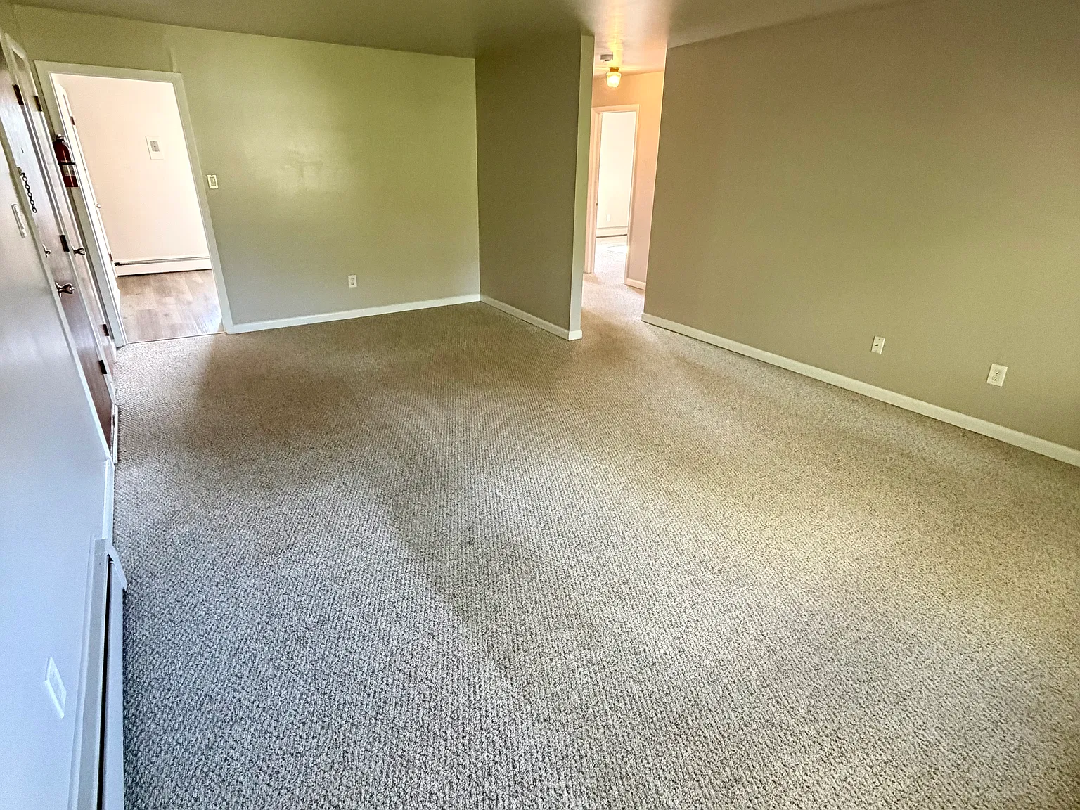 2 bed, 1.5 bath, $1,575 — Photo 4