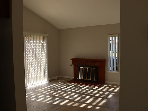 2nd image of 25880 Fenda Way