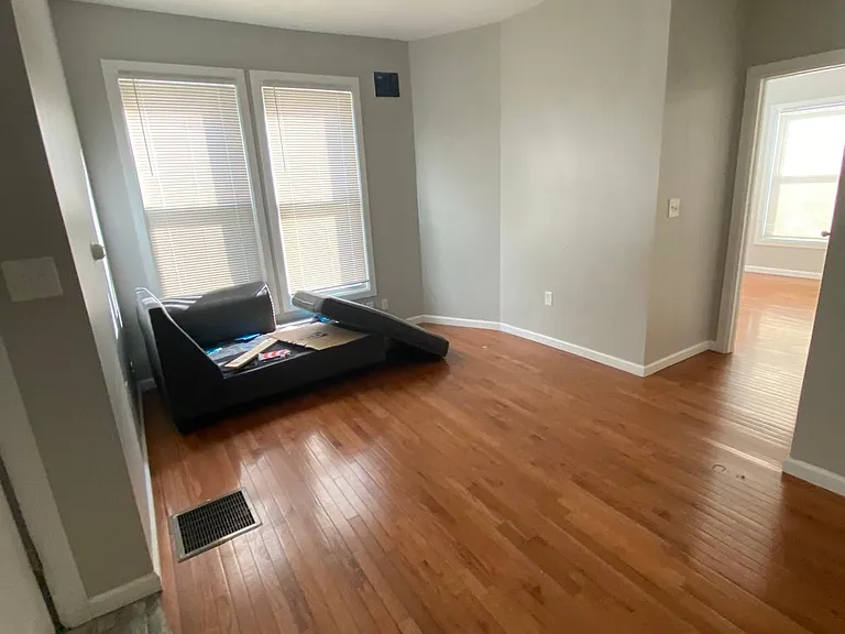 1317 Ella T Grasso Blvd #1R — Photo 3