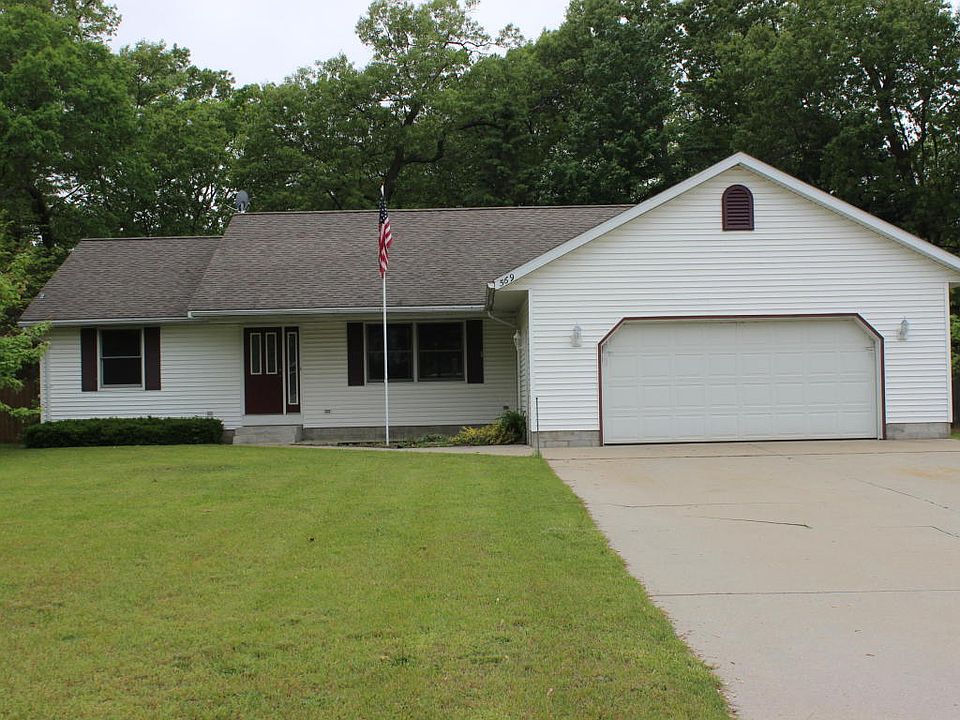 1st image of 569 Whispering Oaks Dr