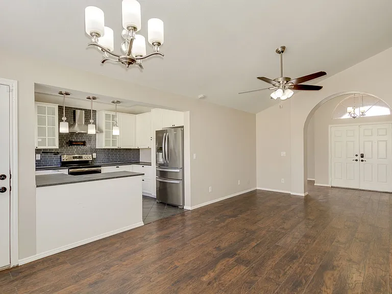 4314 E Juanita Ave — Photo 18