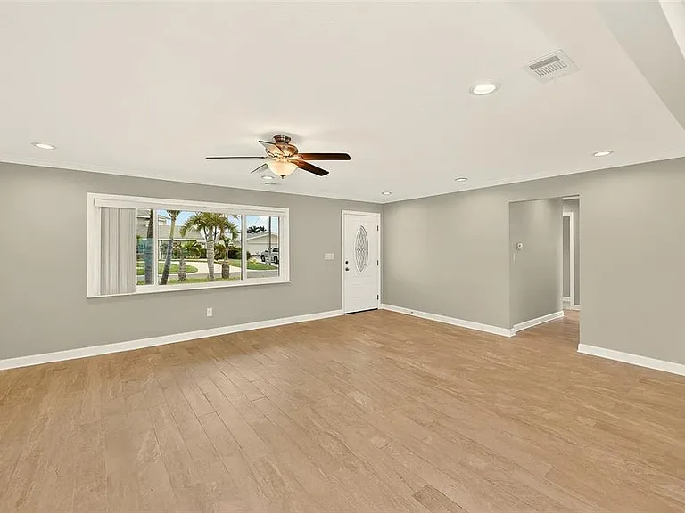 5434 Oakhurst Dr — Photo 7