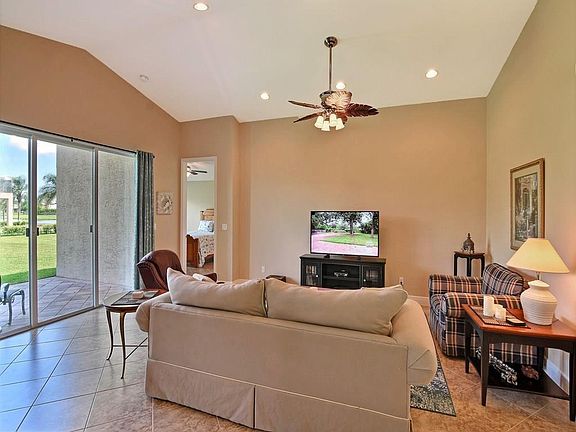 5th image of 2698 Heron Bay Ln SW