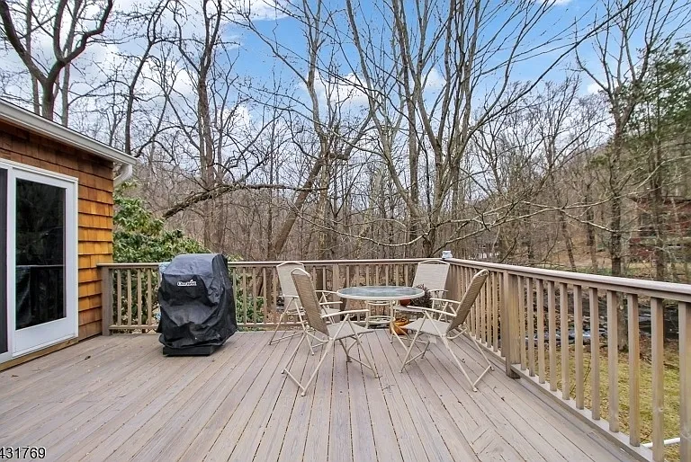 67 River Rd — Photo 8