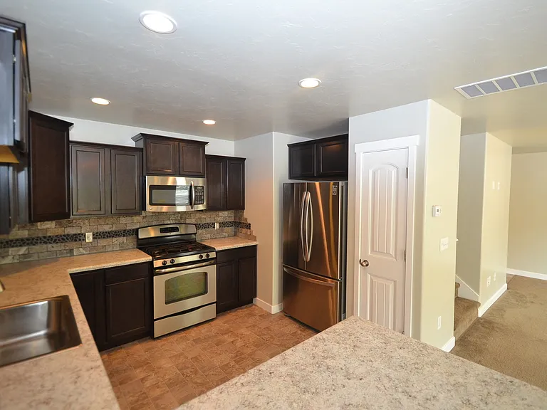 14291 S Side Hill Ln — Photo 7