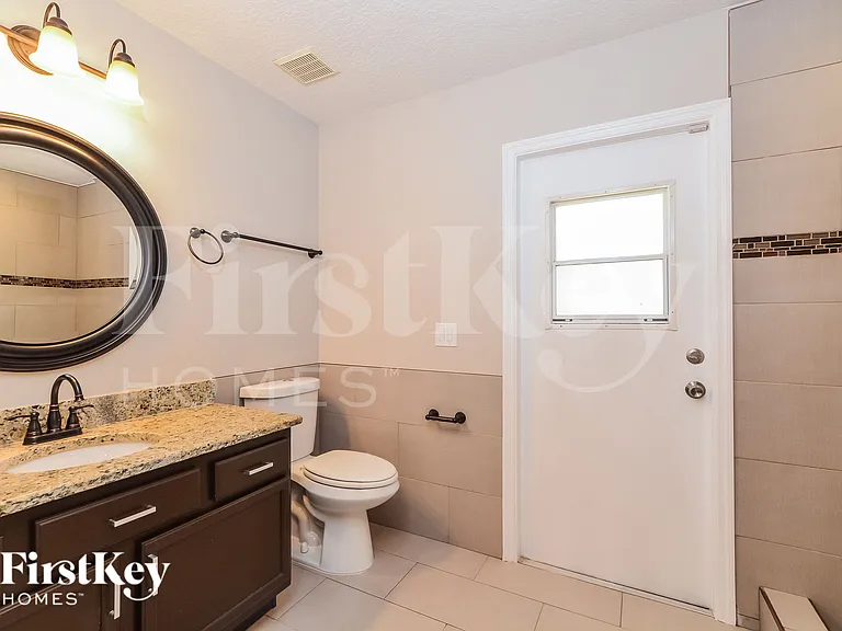 13219 Lakewind Dr — Photo 13