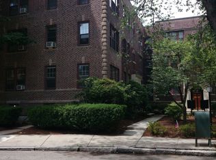 31 Winslow Rd APT 6, Brookline, MA 02446