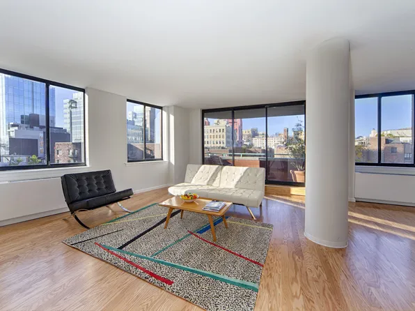 140 Charles Street image 1 of 10