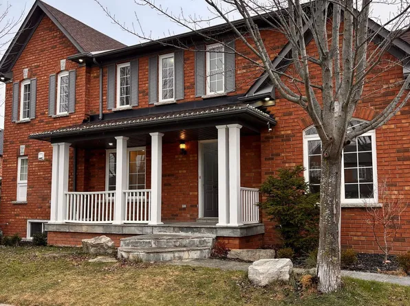 2201 Crestmont Dr, Oakville, ON L6M 5A7