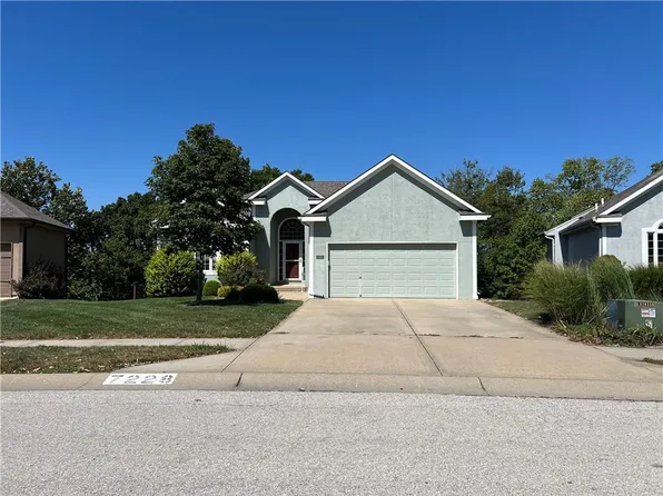 7228 N Spruce Ave, Kansas City, MO 64119