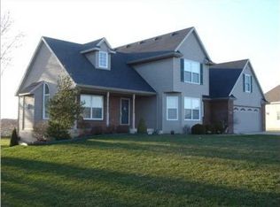 7017 Rosewood Ct, Hudsonville, MI 49426