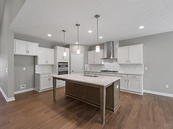 2nd image of 4902 Shadow Hawk Dr #67