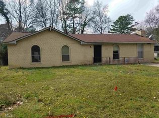 6041 Landover Cir, Morrow, GA 30260