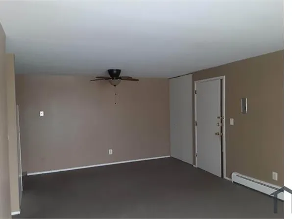 16005 Schoolcraft St, Detroit, MI 48227