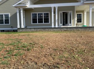 42 Cutlers Farm Rd, Monroe, CT 06468