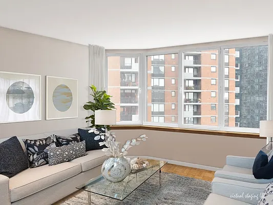 Sold by Sotheby's International Realty | media 19