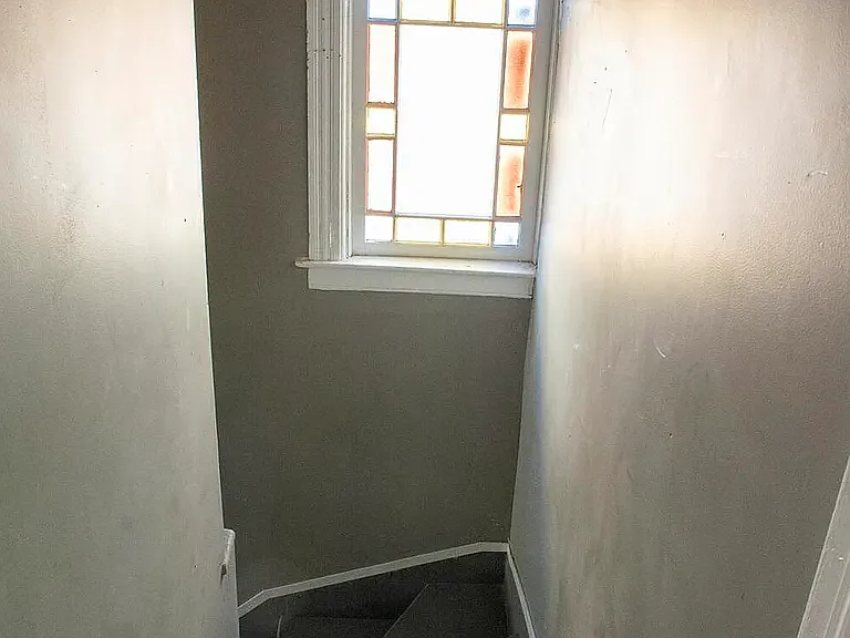 2032 Euclid Ave — Photo 13