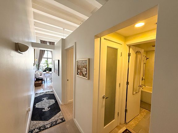 2nd image of 728 Market St #401