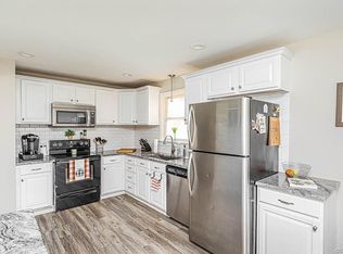 65 Hill Dr, Manquin, VA 23106