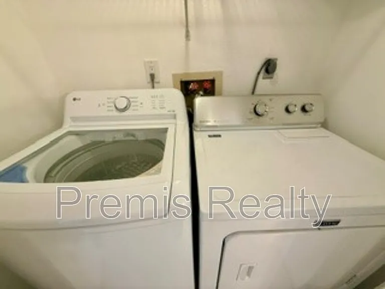 14820 Rue De Bayonne #1-404 — Photo 12