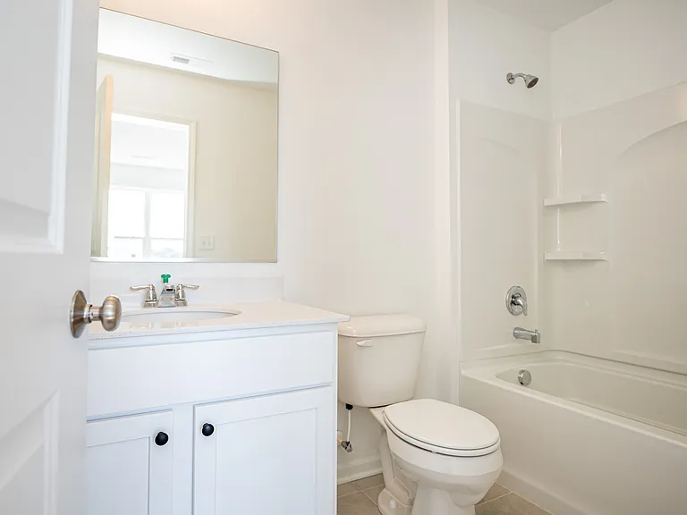 4283 Chelsea Manor Cir — Photo 2