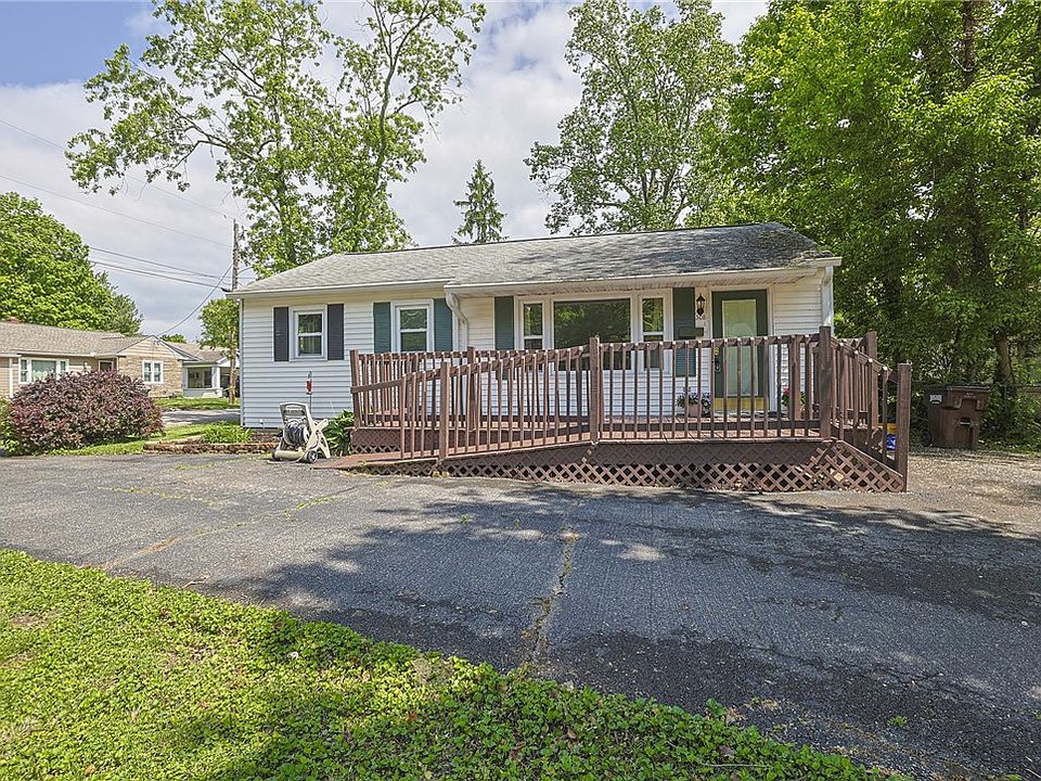 1st image of 508 Lowell Ave