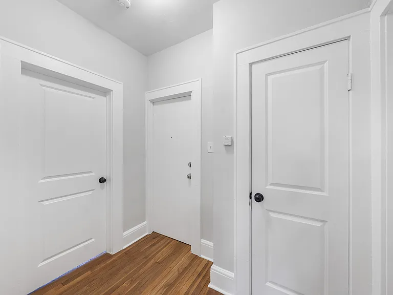 38 Lionel St #2 — Photo 10