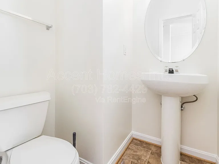 9875 Dochart Sound Ln — Photo 15