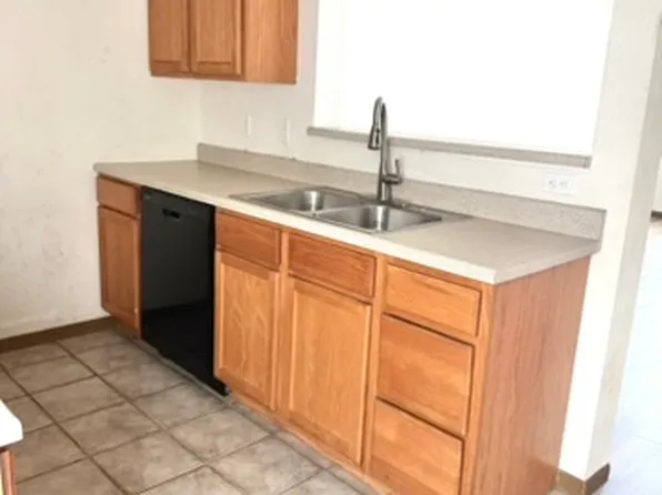 5704-5706 Canaveral Dr, Columbia, MO 65201