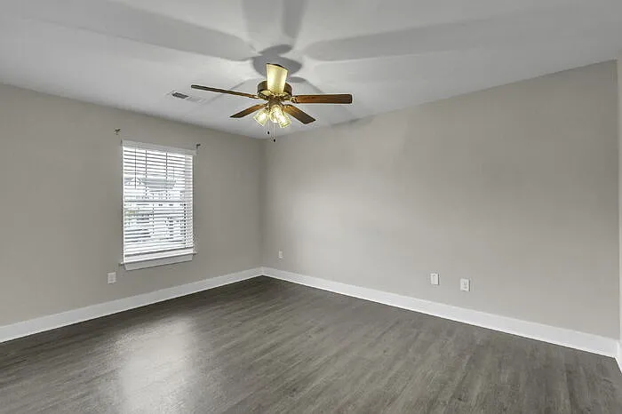 148 Cox St — Photo 23