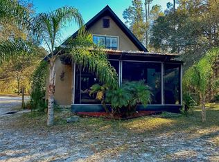 254 Blue Lake Dr, Hawthorne, FL 32640