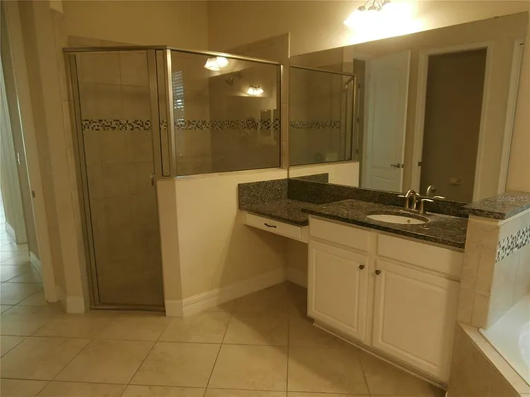 13172 Woodford St — Photo 22