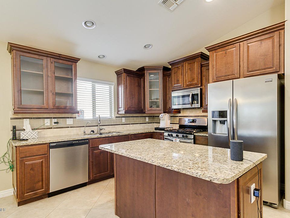 1st image of 41436 W Novak Ln