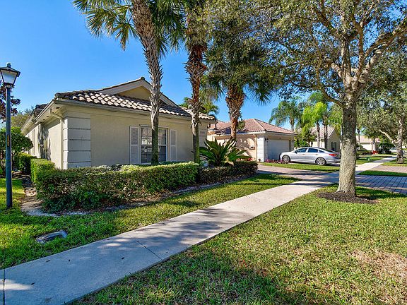 3rd image of 8318 Rosalie Ln