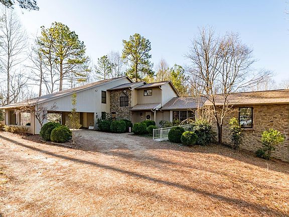 4th image of 604 Lake Vista Dr