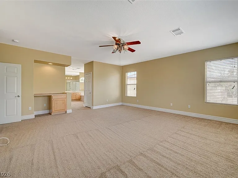 9462 Castillana Ct — Photo 45