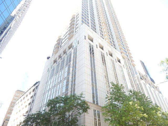 1st image of 55 E Erie St APT 1505