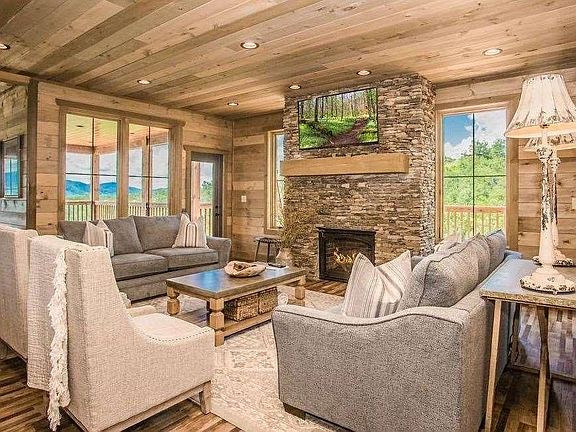 5th image of 2920 Misty Bluff Trl Lot 38