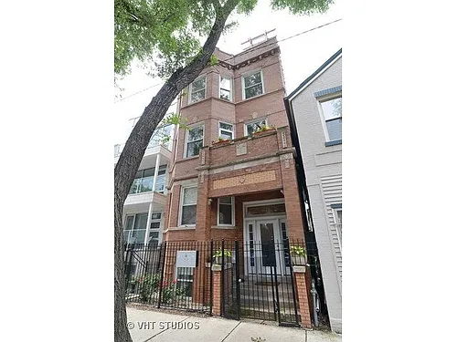 1078 N Marshfield Ave #2 Photo 1