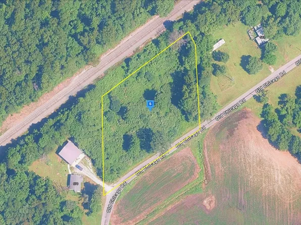 581 Old Chicago Rd, Michigan City, IN 46360